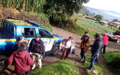 Localizan y rescatan a dos españolas en el volcán Santa María