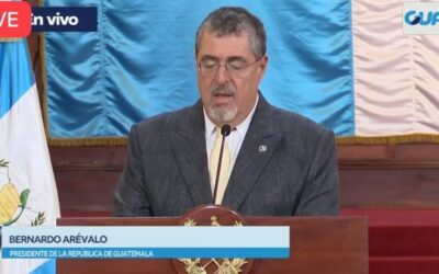 Presidente de Guatemala aborda situación de Venezuela, presupuesto y atletas olímpicos