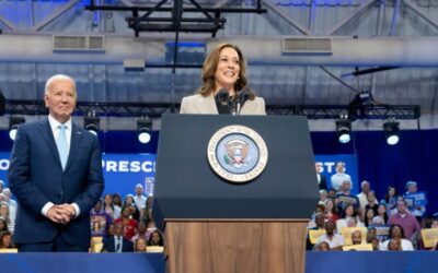 “Prometo ser una presidenta para todos los estadounidenses”: Kamala Harris resalta contraste con Trump al aceptar candidatura demócrata