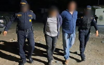 Luego de una denuncia PNC arresta a presuntos responsables del robo de encomiendas