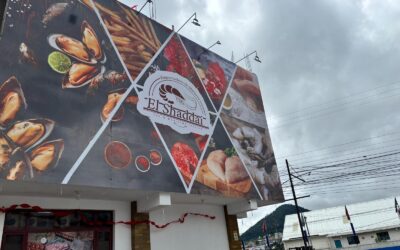 Inauguran importadora de mariscos en zona 5