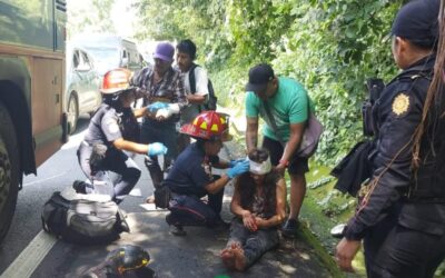 Dos motocicletas colisionan en Colomba Costa Cuca, Quetzaltenango.