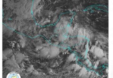 Paso de onda del Este genera lluvias este viernes en Guatemala