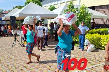 Entregan más de 4 mil raciones de alimentos