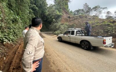 Supervisan ruta dañada entre Quetzaltenango y Colomba Costa Cuca
