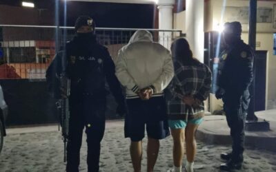 Dos hombres detenidos por transportar droga valorada en más de Q100 mil