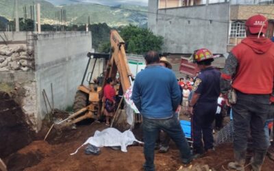 Hombre muere soterrado