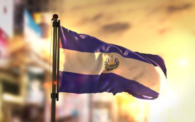 FMI y El Salvador logran acuerdo de financiamiento a cambio de reducir el uso de bitcoin