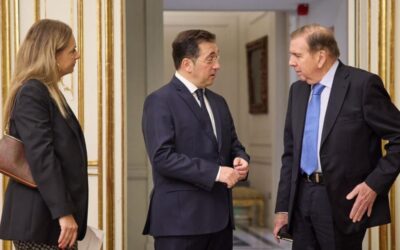 España otorga estatuto de asilo a excandidato presidencial venezolano Edmundo González Urrutia