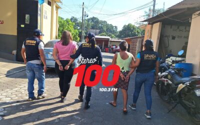 Capturan a dos presuntas extorsionistas