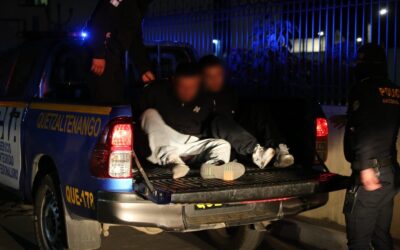 PNC intercepta a 2 mareros que iban a cometer ataque en Xela