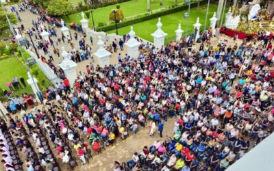 Centroamericanos peregrinan hacia el Santo Cristo de Esquipulas guiados por su fe