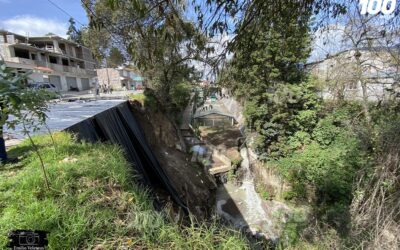 Colocan primera piedra de remozamiento de calle afectada por deslave