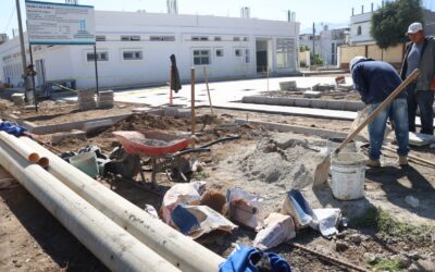 Supervisan avances de construcción de clínicas en el Cunoc