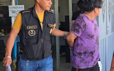 Capturado en allanamiento tenía pornografía infantil en su teléfono