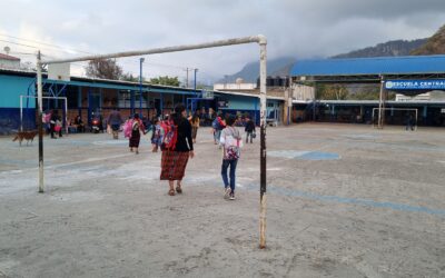 Más de 100 mil alumnos vuelven a clases en Sololá