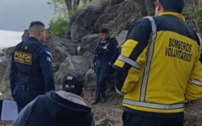 Hallan cadáver en el lago Atitlán