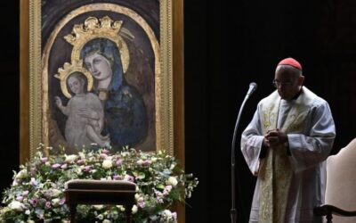 Papa Francisco cumple dos semanas en el hospital y supera etapa más crítica, según sus médicos