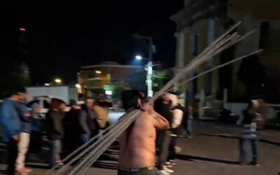 Aplican castigo maya a dos trabajadores de hospital por robo de hierro