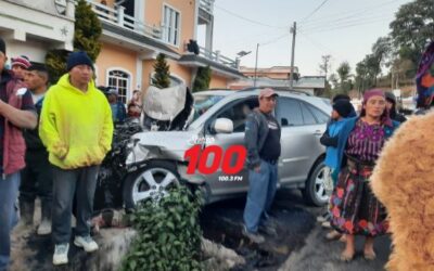Tres heridos en accidente de tránsito entre San Juan Ostuncalco y Palestina de Los Altos