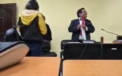 Ligan a proceso a piloto de camión por arrollar a hermanos