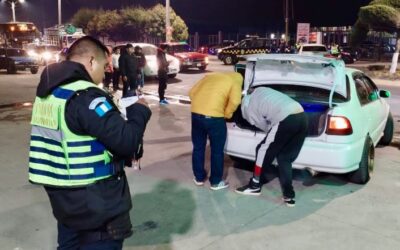 PNC disuelve carreras clandestinas en Quetzaltenango