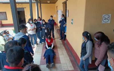 Capacitan sobre primeros auxilios en el Hospital Rodolfo Robles de Xela