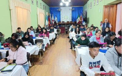 Capacitan en Quetzaltenango a los aspirantes a encuestadores
