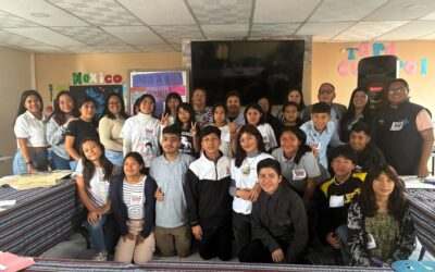 Otorgan reconocimiento a jóvenes de México y Perú