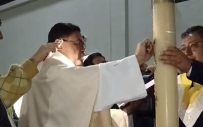 Noche de Luz y Esperanza en San Nicolás de Xela, este Sábado De Gloria.