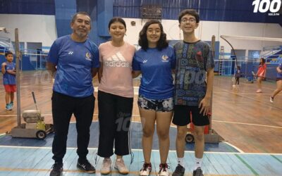 Quetzaltecos compiten en torneo juvenil nacional de bádminton