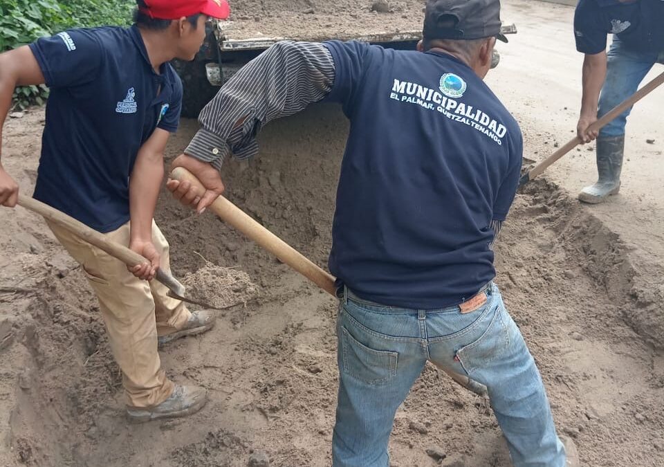 Las lluvias que se han registrado en el territorio nacional en las últimas horas han provocado algunas emergencias.