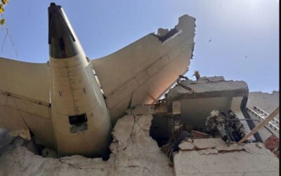 Avión de Air India se estrella con más de 200 pasajeros