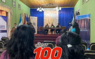 Desarrollan conversatorio sobre la importancia de la gestión cultural