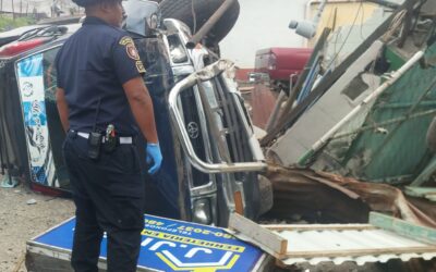 Picop se empotra en vivienda