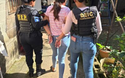 Cinco capturados por lavado de dinero