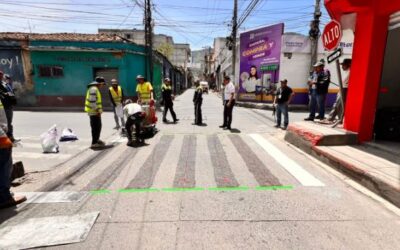 Señalizan pasos cebra para seguridad del peatón en Totonicapán