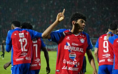 Los chivos golean al pecho amarillo