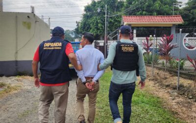 Detienen a trabajador del MP señalado de exigir dinero para desviar investigación