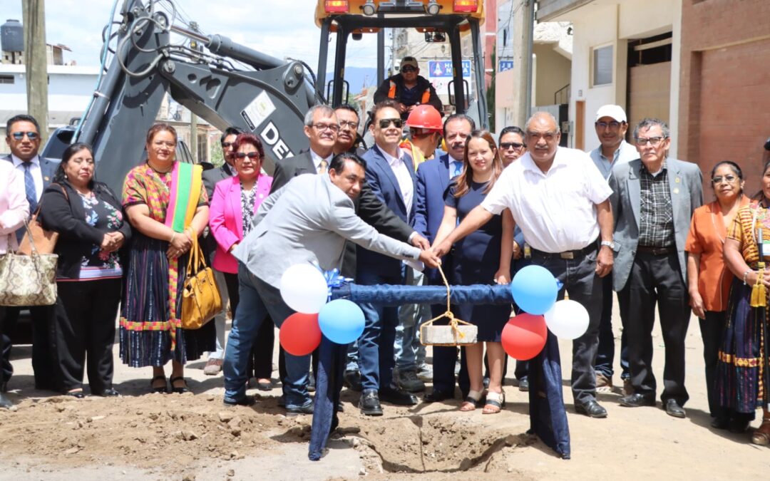 Colocan primera para mejoramiento en zona 9 de Quetzaltenango