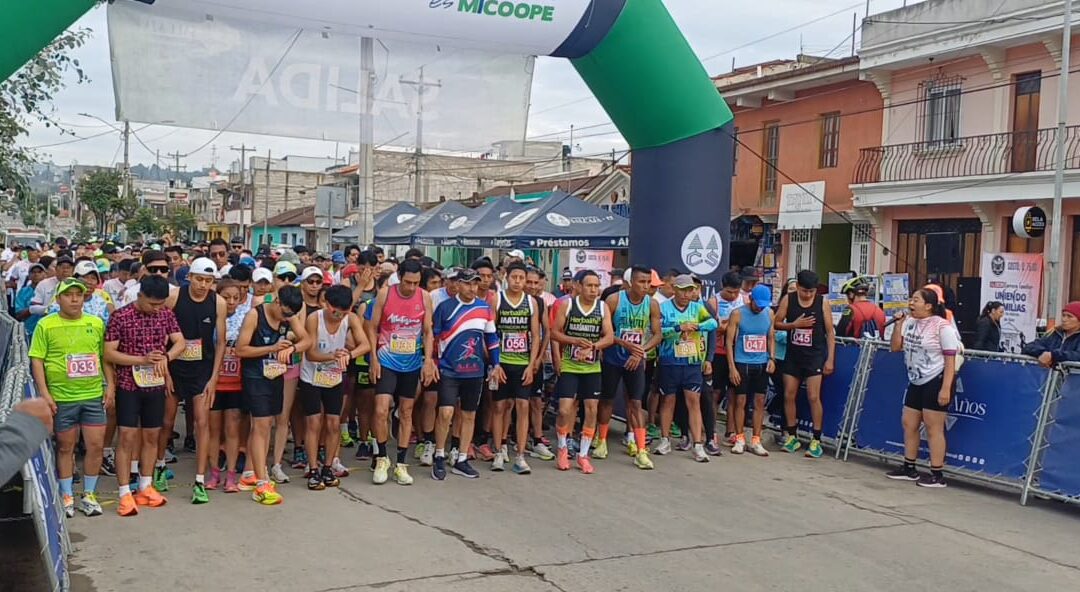 Cocode en Xela desarrolla carrera para adquirir cámaras de seguridad