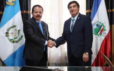 Presidente del OJ y de la CSJ se reúne con el alcalde de Quetzaltenango