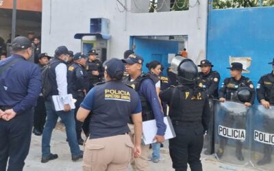 Retienen a guardias en cárceles en Pavoncito y en El Boquerón
