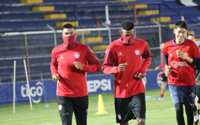 Con nueva iluminación, Xelajú recibe este domingo a Guastatoya