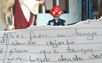 Encuentran cadáver de recién nacido en templo, con una nota