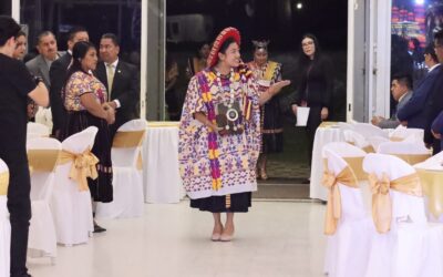 Candidatas al Ukotz’ijal Mayab’ Tinimit (Flor del Pueblo Maya realizan ingreso oficial