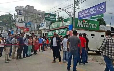 Asalto a camión de valores deja dos muertos y tres heridos