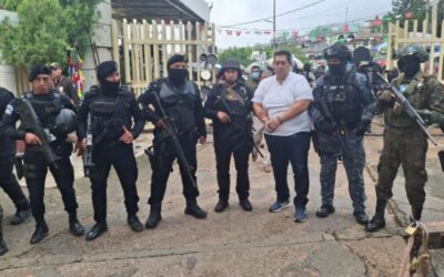 PNC de Guatemala entrega a México a alias «El Peque»