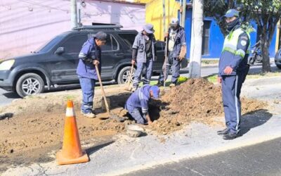 EMAX trabaja en red de agua potable en la zona 3 de Quetzaltenango