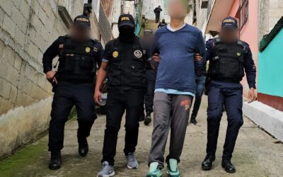 MP y PNC capturan a 16 pandilleros en allanamientos contra extorsionistas